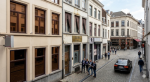 Erotik Immobilien kaufen: Worauf Investoren im Rotlicht-Immobilienmarkt achten sollten